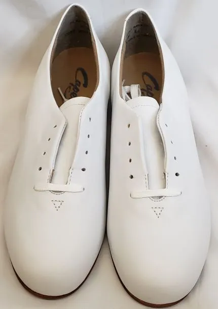 Dawsyn -- Unisex Character Oxford -- White