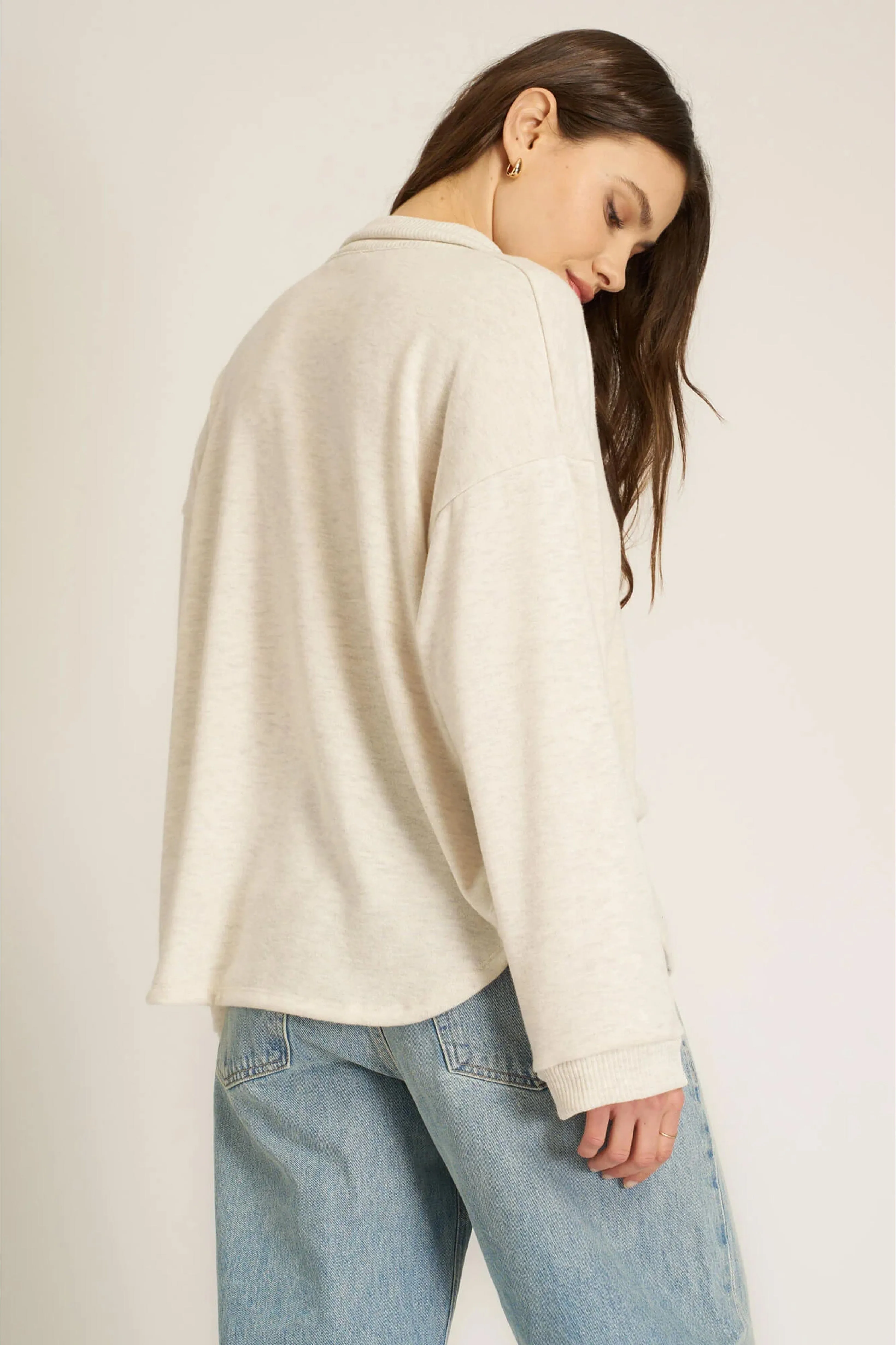 PROJECT SOCIAL T | Chiara Cozy Collared Pullover - Oatmeal